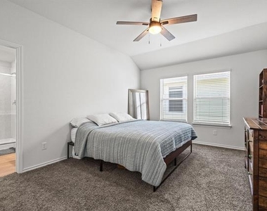120 Creek End Drive - Photo Thumbnail 13