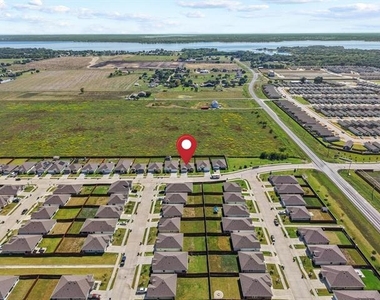 120 Creek End Drive - Photo Thumbnail 29