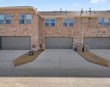 6032 Silverado Trail - Photo Thumbnail 27