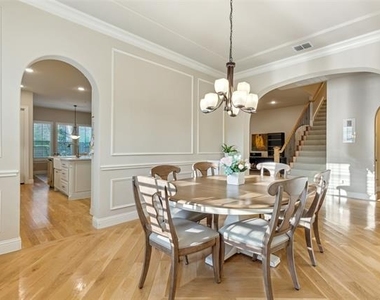 13714 Countrybrook Drive - Photo Thumbnail 3