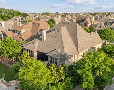 13714 Countrybrook Drive - Photo Thumbnail 34