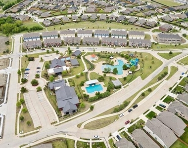 3120 Providence Place - Photo Thumbnail 2