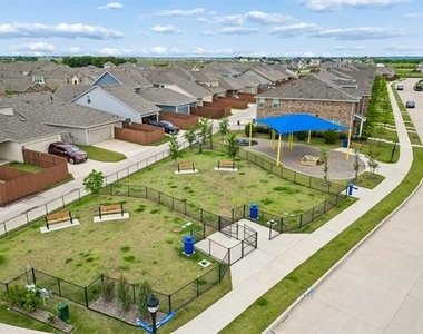 3120 Providence Place - Photo Thumbnail 3