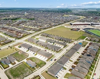 3120 Providence Place - Photo Thumbnail 29