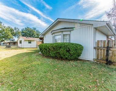 213 Melinda Drive - Photo Thumbnail 25