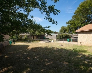 1320 Cherry Hill Lane - Photo Thumbnail 20