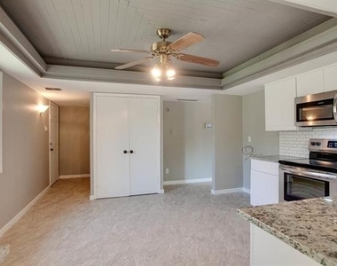 1320 Cherry Hill Lane - Photo Thumbnail 10