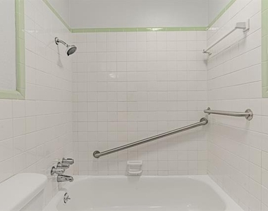 1912 15th Street - Photo Thumbnail 21