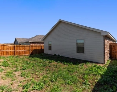 2008 Bailer Way - Photo Thumbnail 24