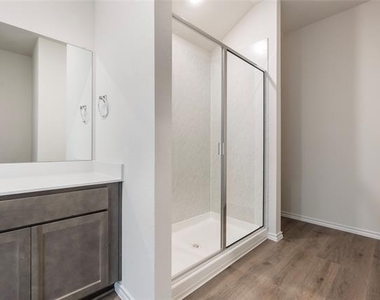 2008 Bailer Way - Photo Thumbnail 20