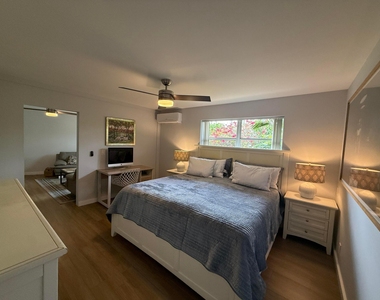 203 Seacrest Lane - Photo Thumbnail 3