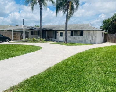 4295 Crestdale Street - Photo Thumbnail 1