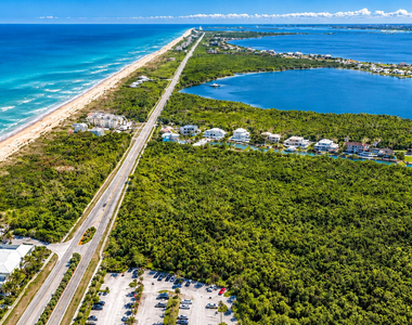 3541 Ne Ocean Boulevard Ne - Photo Thumbnail 6