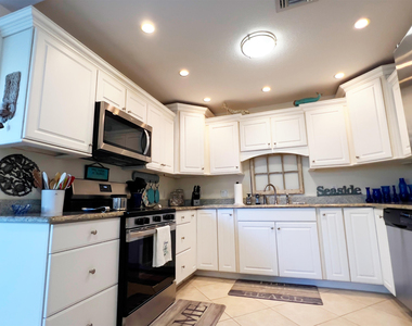3541 Ne Ocean Boulevard Ne - Photo Thumbnail 10
