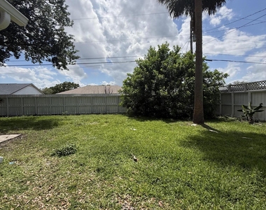 1626 Sw Buffum Lane - Photo Thumbnail 20