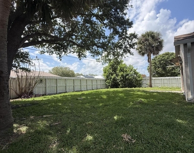 1626 Sw Buffum Lane - Photo Thumbnail 23
