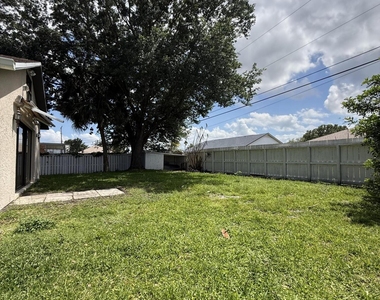 1626 Sw Buffum Lane - Photo Thumbnail 19