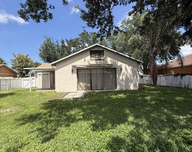 1626 Sw Buffum Lane - Photo Thumbnail 22