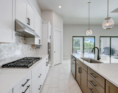 9234 Balsamo Drive - Photo Thumbnail 18