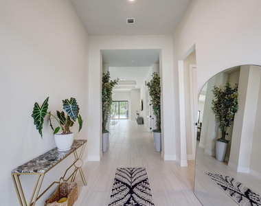9234 Balsamo Drive - Photo Thumbnail 5