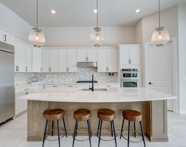 9234 Balsamo Drive - Photo Thumbnail 12