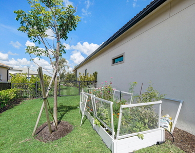 9234 Balsamo Drive - Photo Thumbnail 42
