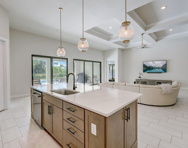 9234 Balsamo Drive - Photo Thumbnail 17