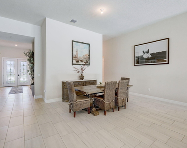 9234 Balsamo Drive - Photo Thumbnail 11