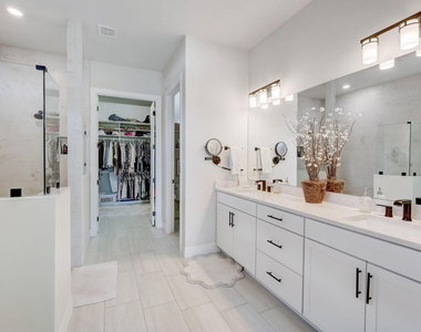 9234 Balsamo Drive - Photo Thumbnail 25