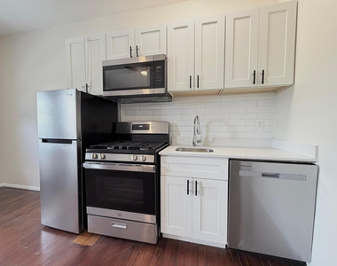 623 Park Place - Photo Thumbnail 1