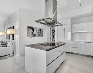 155 E Boca Raton Road - Photo Thumbnail 11