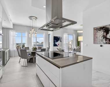 155 E Boca Raton Road - Photo Thumbnail 8
