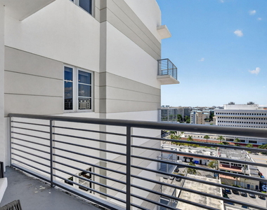 155 E Boca Raton Road - Photo Thumbnail 17