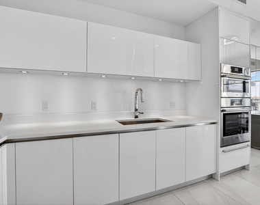 155 E Boca Raton Road - Photo Thumbnail 13