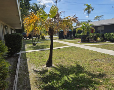 581 Ne 34th Court - Photo Thumbnail 2