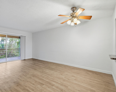 1400 Ne 57th Street - Photo Thumbnail 4