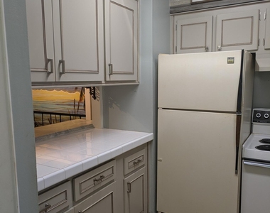 6501 Winfield Boulevard - Photo Thumbnail 3