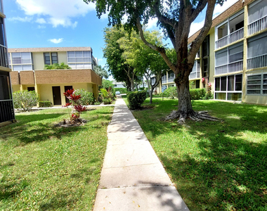 367 S Federal Highway - Photo Thumbnail 40