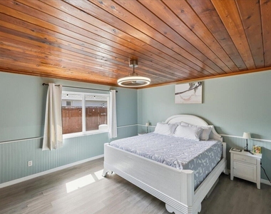 1326 Sw Bartell Avenue - Photo Thumbnail 38