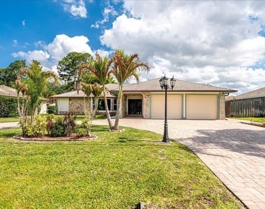 1326 Sw Bartell Avenue - Photo Thumbnail 1