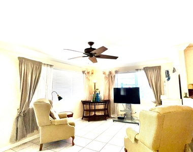 137 Farnham F - Photo Thumbnail 71