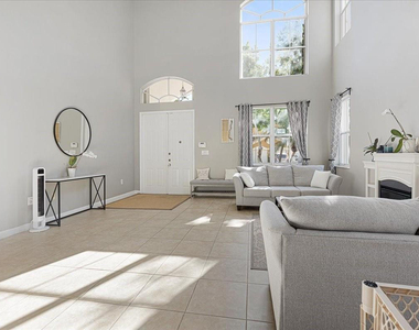 2316 Sw 127th Avenue - Photo Thumbnail 6