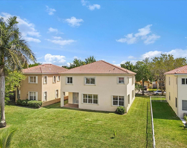 2316 Sw 127th Avenue - Photo Thumbnail 24