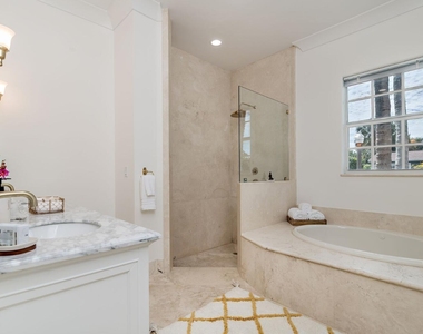 141 Gregory Place - Photo Thumbnail 14