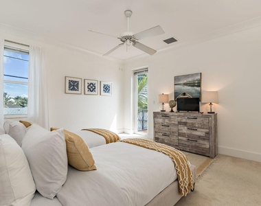 141 Gregory Place - Photo Thumbnail 23