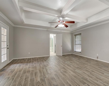 8521 Nw 121st Street - Photo Thumbnail 18