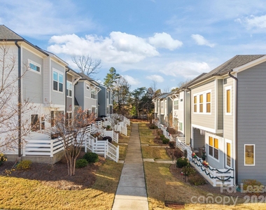 915 Kinsey Alley - Photo Thumbnail 13