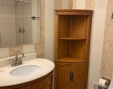 1130 Cheddington Drive - Photo Thumbnail 18