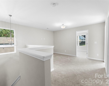 1211 Laurel Woods Drive - Photo Thumbnail 25