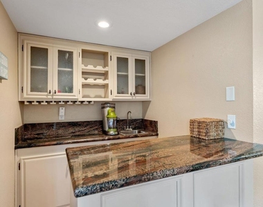 4850 Amalfi Way - Photo Thumbnail 33